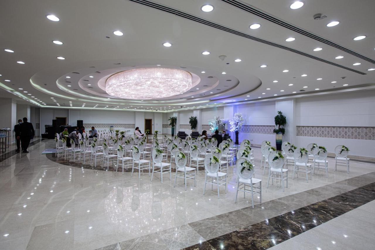Triumph Luxury Hotel Каир Экстерьер фото The ballroom