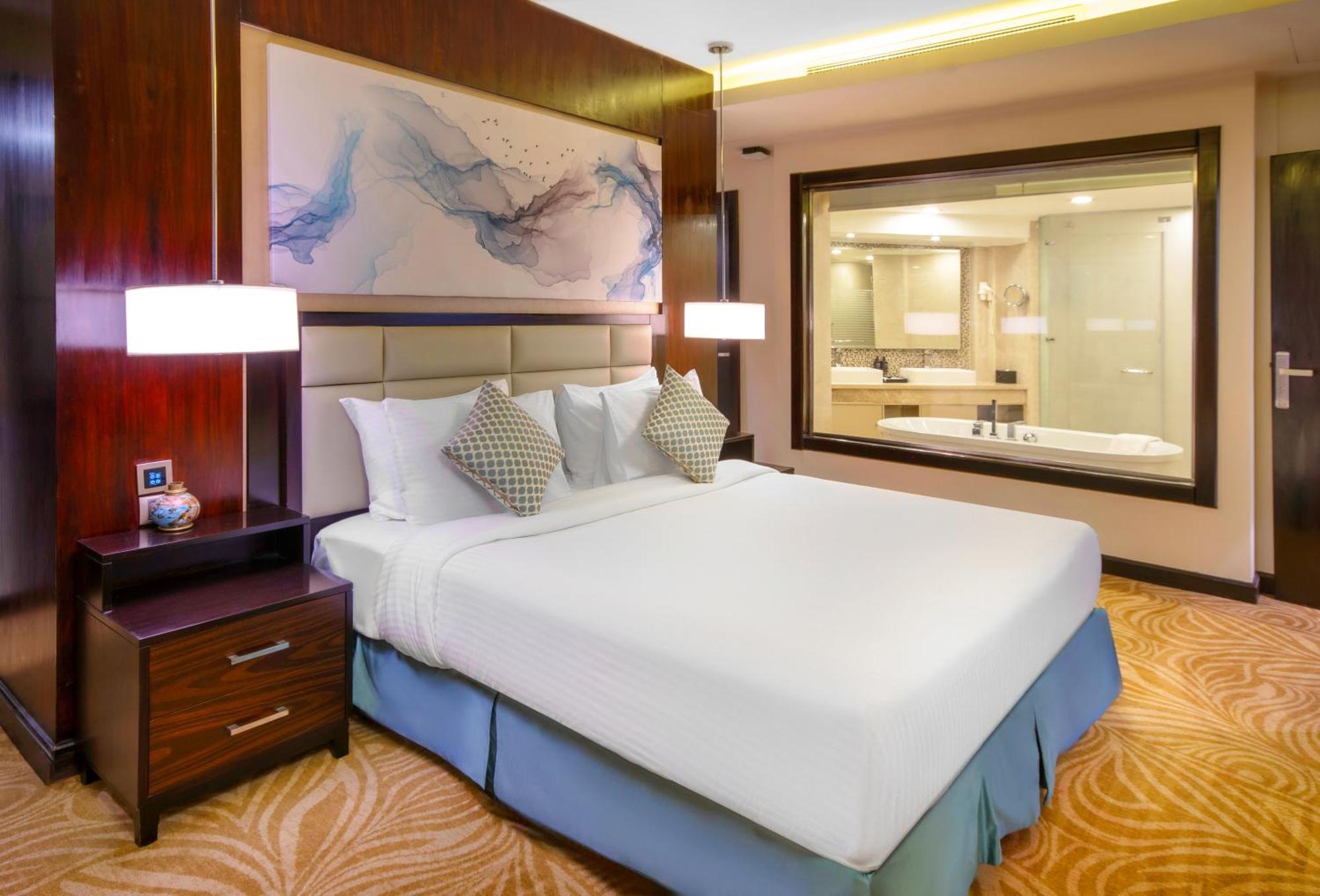 Triumph Luxury Hotel Каир Номер фото A bedroom at the hotel